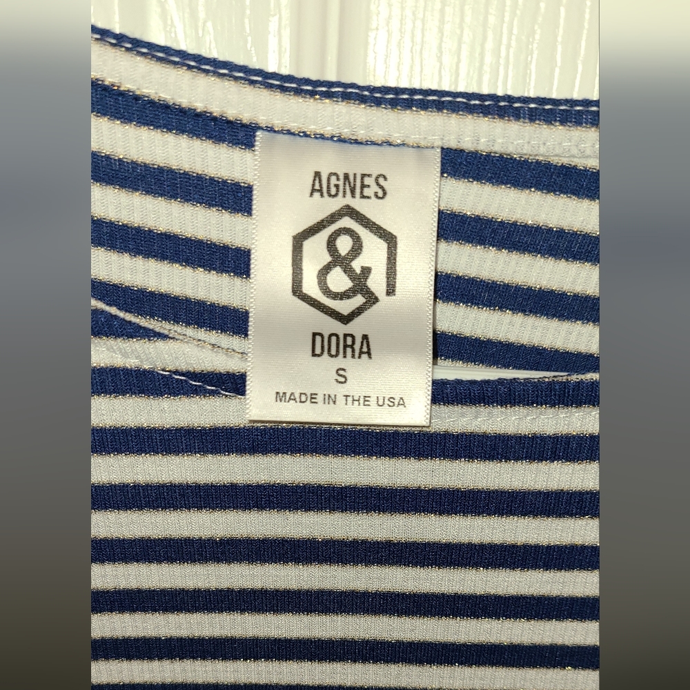 Agnes & Dora ruffle tunic - Picture 2 of 2